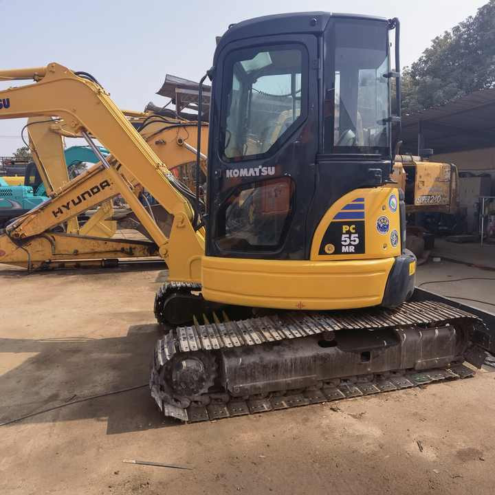 Made in Japan used komatsu excavator PC55MR 5ton hydraulic crawler komatsu pc55 excavator for sale - Mini excavator: picture 4 Made in Japan used komatsu excavator PC55MR 5ton hydraulic crawler komatsu pc55 excavator for sale - Mini excavator: picture 4