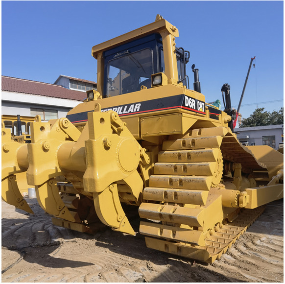 Original Japan Caterpillar Construction Used CAT D6R Crawler Bulldozer Used Bulldozers D6R for sale - Bulldozer: picture 1 Original Japan Caterpillar Construction Used CAT D6R Crawler Bulldozer Used Bulldozers D6R for sale - Bulldozer: picture 1
