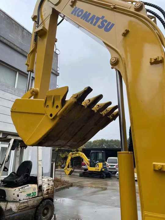 Used komatsu pc30mr excavator KOMATSU PC35mr-3 PC40mr-2 PC40mr-3 PC55mr-2 excavator in stock - Crawler excavator: picture 4 Used komatsu pc30mr excavator KOMATSU PC35mr-3 PC40mr-2 PC40mr-3 PC55mr-2 excavator in stock - Crawler excavator: picture 4