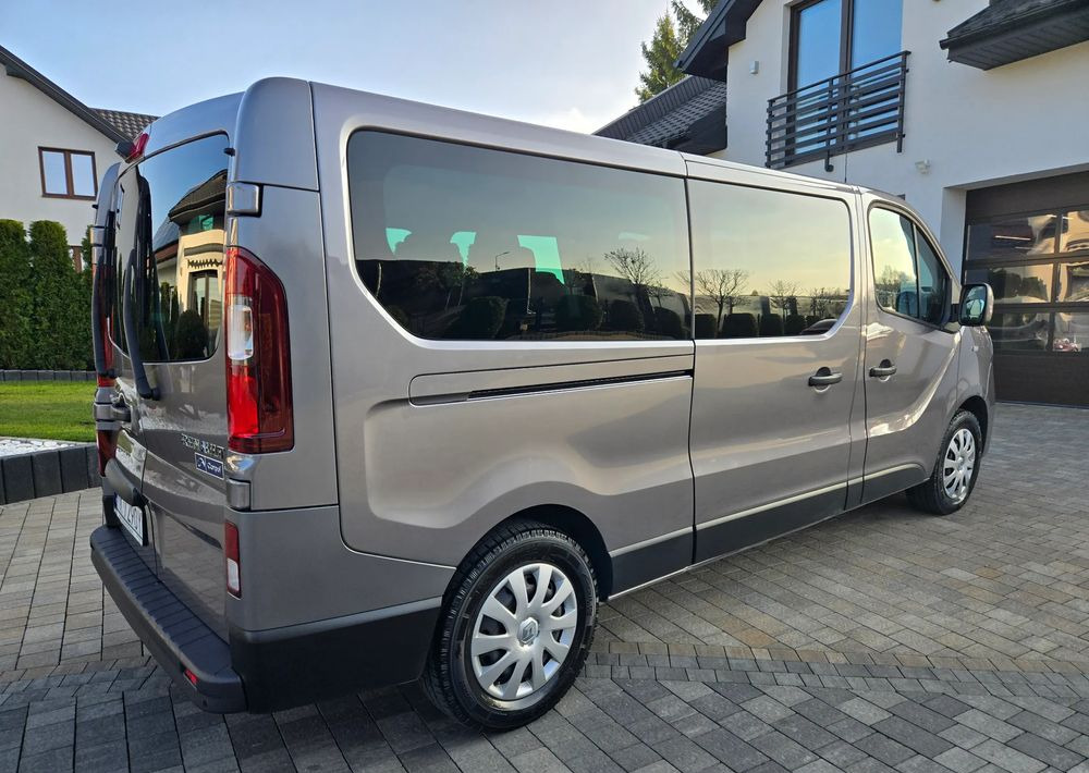Renault Trafic Grand SpaceClass 2.0 dCi EDC - Minibus, Passenger van: picture 4 Renault Trafic Grand SpaceClass 2.0 dCi EDC - Minibus, Passenger van: picture 4