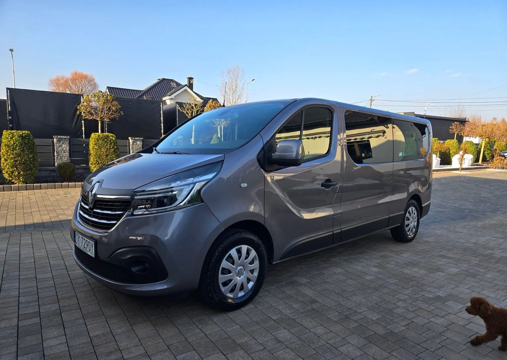 Renault Trafic Grand SpaceClass 2.0 dCi EDC - Minibus, Passenger van: picture 2 Renault Trafic Grand SpaceClass 2.0 dCi EDC - Minibus, Passenger van: picture 2