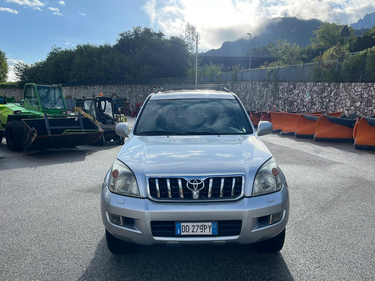 TOYOTA LAND CRUISER 4X4 3.0 D-4D - Car: picture 3 TOYOTA LAND CRUISER 4X4 3.0 D-4D - Car: picture 3
