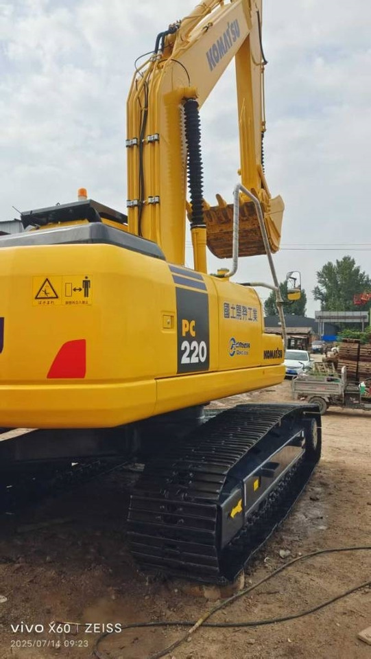 Komatsu PC 220 - Mini excavator: picture 1 Komatsu PC 220 - Mini excavator: picture 1