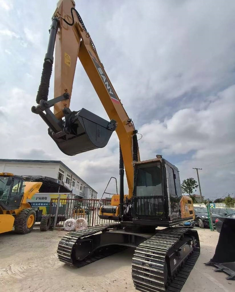 Sany SY 215 - Crawler excavator: picture 4 Sany SY 215 - Crawler excavator: picture 4
