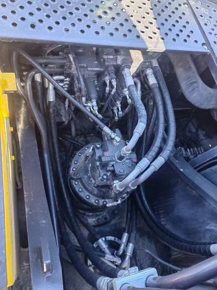 Volvo EC 290  - Crawler excavator: picture 2 Volvo EC 290  - Crawler excavator: picture 2