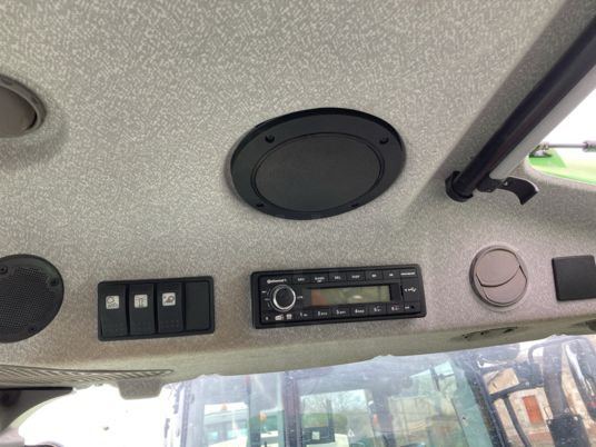 Farm tractor Deutz-Fahr 5105: picture 9 Farm tractor Deutz-Fahr 5105: picture 9