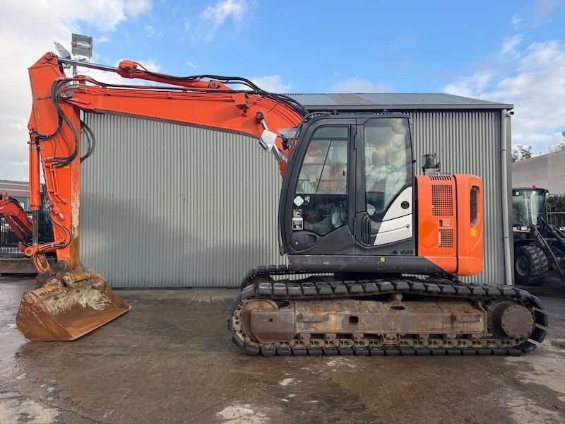 Hitachi ZX 135 US 5-B - Crawler excavator: picture 1 Hitachi ZX 135 US 5-B - Crawler excavator: picture 1
