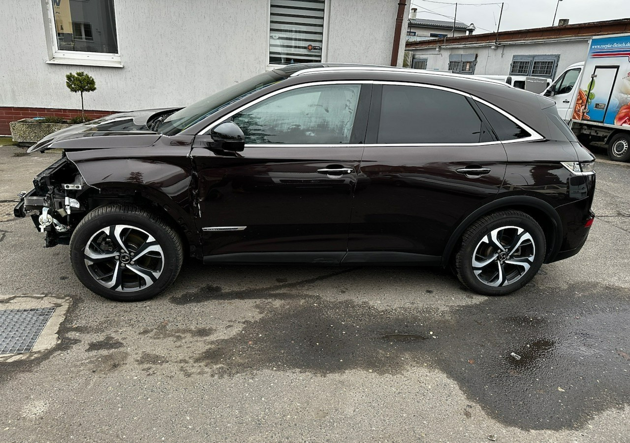 DS DS 7 DS 7 Crossback 1.6THP Automat 180KM Bogate wyposażenie 2019 - Car: picture 5 DS DS 7 DS 7 Crossback 1.6THP Automat 180KM Bogate wyposażenie 2019 - Car: picture 5