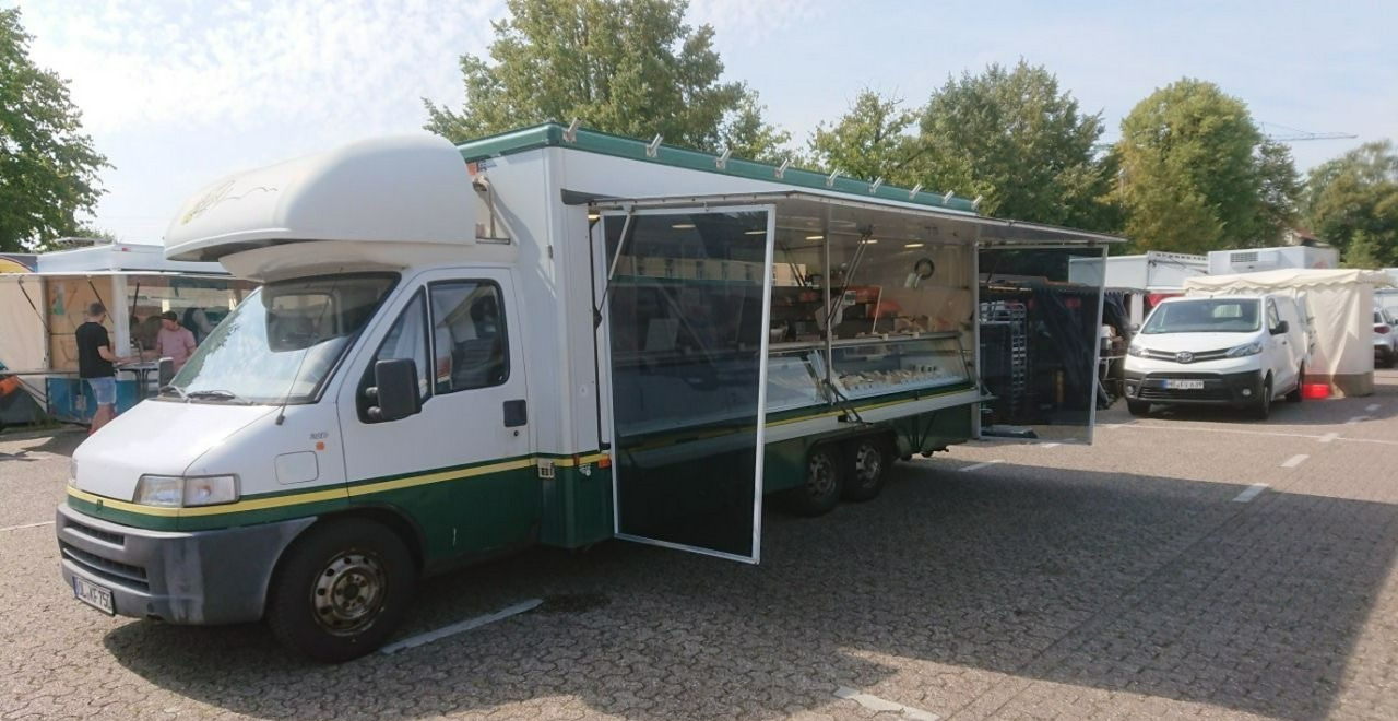 Fiat Ducato Autosklep mięso Gastronomiczny Food Truck Foodtruck sklep bar Borco - Vending truck: picture 1 Fiat Ducato Autosklep mięso Gastronomiczny Food Truck Foodtruck sklep bar Borco - Vending truck: picture 1