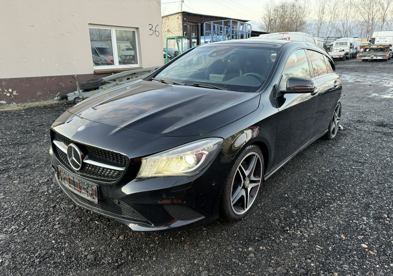 Mercedes-Benz Klasa CLA C117/X117 Mercedes-Benz Klasa CLA Mercedes CLA 250 4MATIC 2.0-210KM Bogate wyposażenie 2016 - Car: picture 3 Mercedes-Benz Klasa CLA C117/X117 Mercedes-Benz Klasa CLA Mercedes CLA 250 4MATIC 2.0-210KM Bogate wyposażenie 2016 - Car: picture 3
