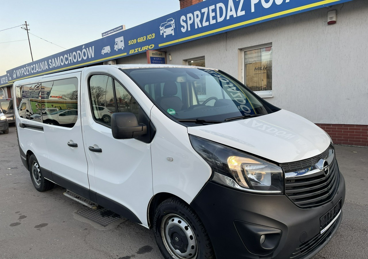 Opel Vivaro Opel Vivaro dla Niepełnosprawnych inwalida Rampa Model 2019 - Car: picture 5 Opel Vivaro Opel Vivaro dla Niepełnosprawnych inwalida Rampa Model 2019 - Car: picture 5