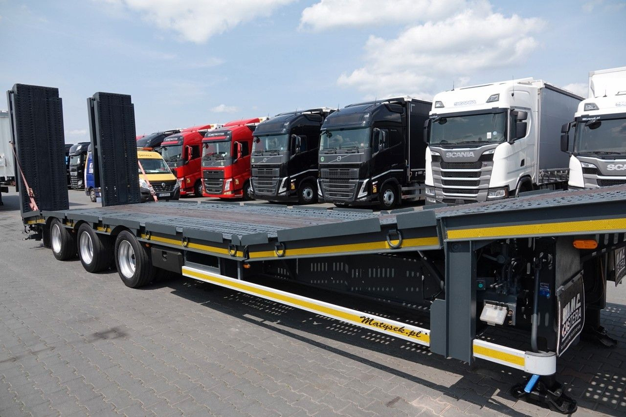 ASTERA NACZEPA LAWETA / NISKOPODWOZIOWA / 13,3M - Low loader semi-trailer: picture 5 ASTERA NACZEPA LAWETA / NISKOPODWOZIOWA / 13,3M - Low loader semi-trailer: picture 5