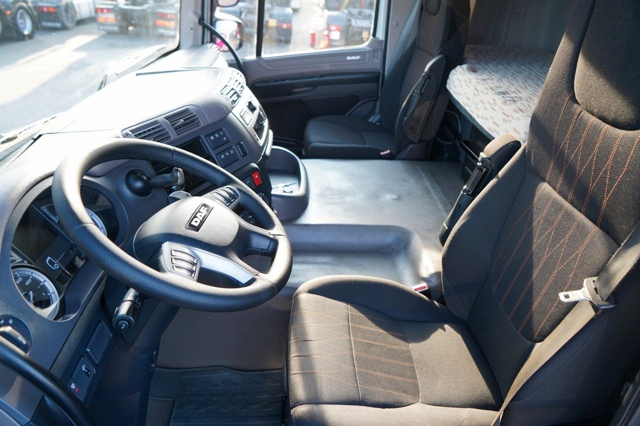 Box truck DAF CF 450 / ZESTAW TANDEM / KONTENER / 120 M3 / PR: picture 33 Box truck DAF CF 450 / ZESTAW TANDEM / KONTENER / 120 M3 / PR: picture 33