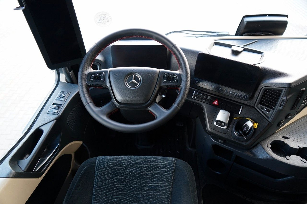 Curtainsider truck Mercedes-Benz ACTROS 2545 / ZESTAW TANDEM 120 M3 / PRZEJAZDOW: picture 35 Curtainsider truck Mercedes-Benz ACTROS 2545 / ZESTAW TANDEM 120 M3 / PRZEJAZDOW: picture 35