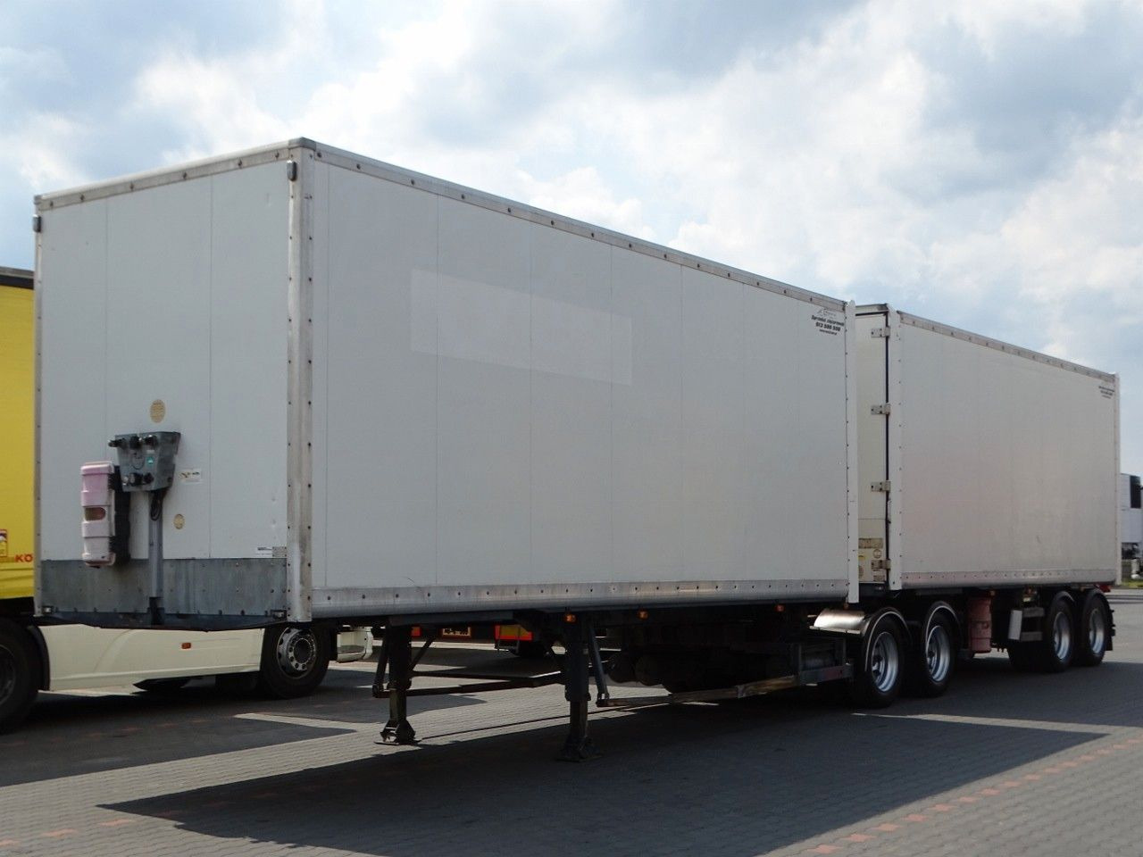 Samro JUMBO VEHICULAR BOX- 7,3 M + 7,3 M/KOFFER TANDEM - Closed box semi-trailer: picture 1 Samro JUMBO VEHICULAR BOX- 7,3 M + 7,3 M/KOFFER TANDEM - Closed box semi-trailer: picture 1