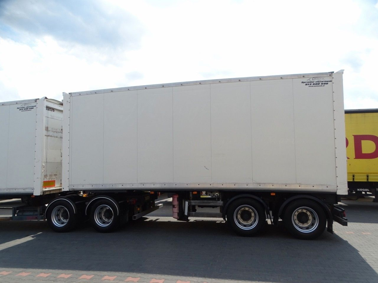 Samro JUMBO VEHICULAR BOX- 7,3 M + 7,3 M/KOFFER TANDEM - Closed box semi-trailer: picture 4 Samro JUMBO VEHICULAR BOX- 7,3 M + 7,3 M/KOFFER TANDEM - Closed box semi-trailer: picture 4