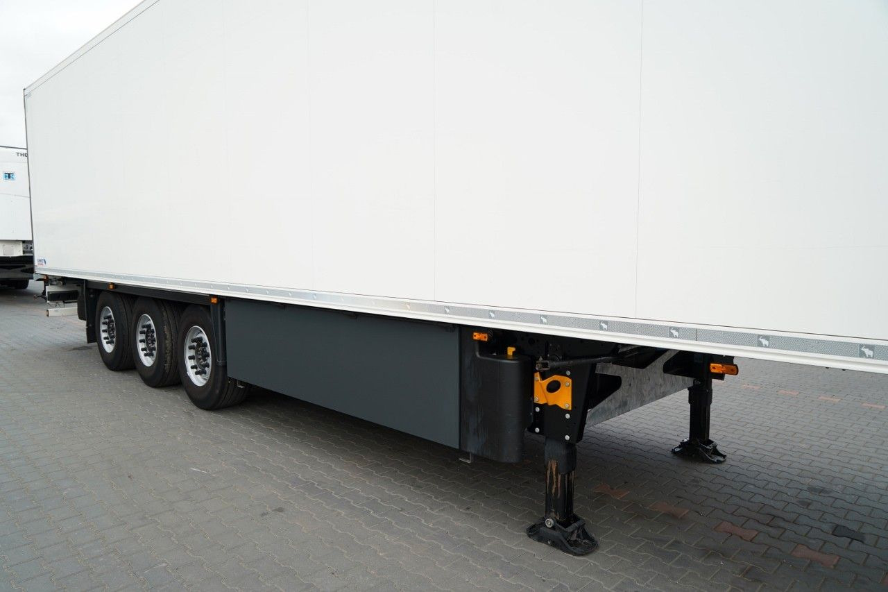 Schmitz Cargobull CHŁODNIA / THERMO KING SLX 300 / DOPPELSTOCK / 2 - Refrigerator semi-trailer: picture 5 Schmitz Cargobull CHŁODNIA / THERMO KING SLX 300 / DOPPELSTOCK / 2 - Refrigerator semi-trailer: picture 5