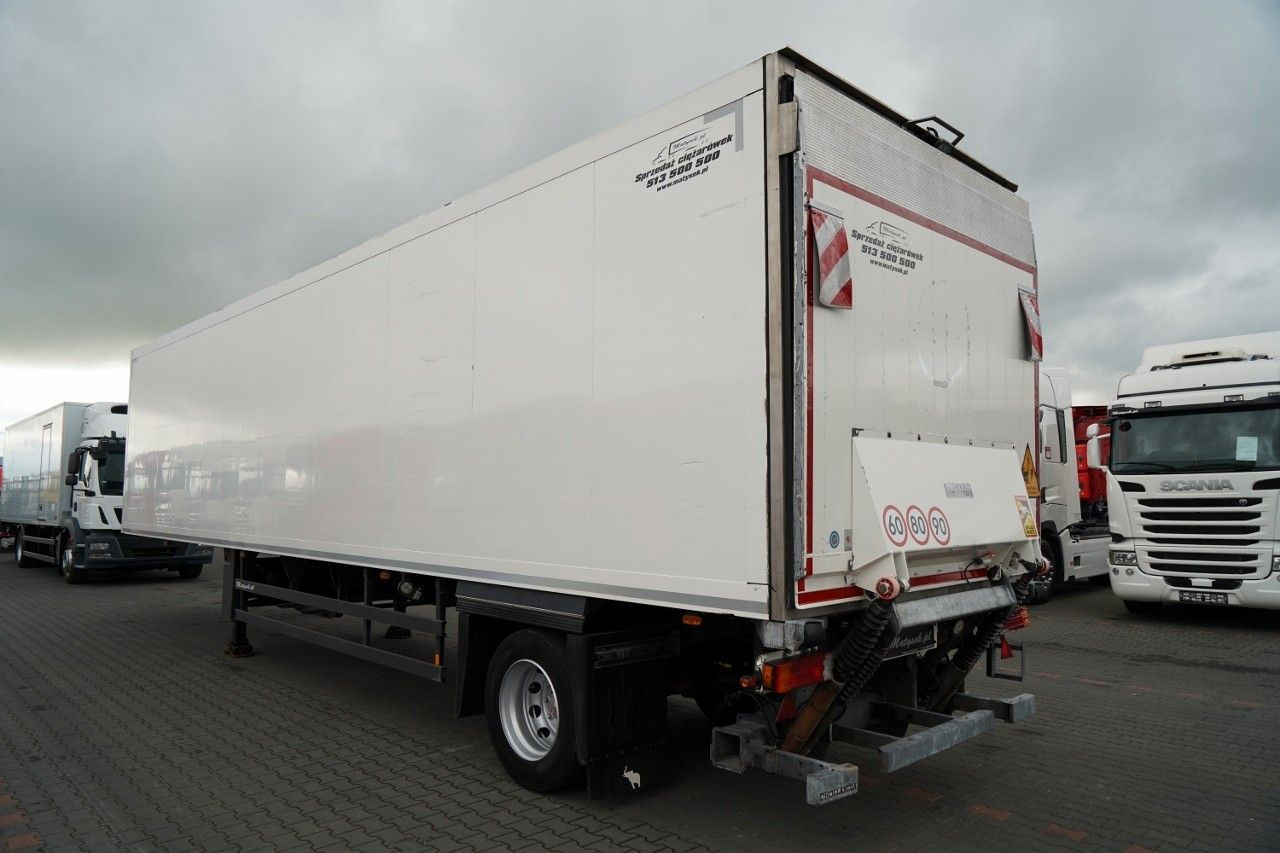 Schmitz Cargobull CHŁODNIA / THERMO KING SLX SPECTRUM / City line - Refrigerator semi-trailer: picture 2 Schmitz Cargobull CHŁODNIA / THERMO KING SLX SPECTRUM / City line - Refrigerator semi-trailer: picture 2