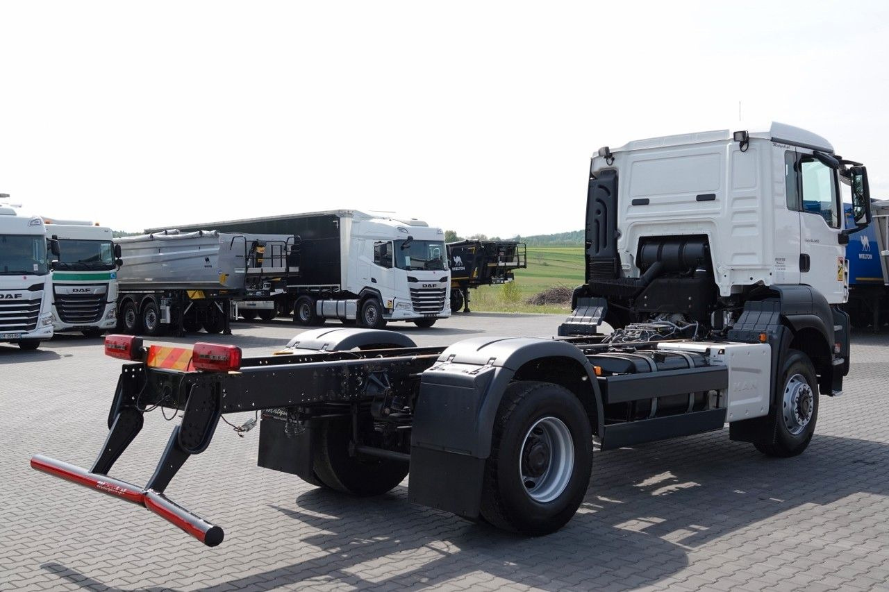 MAN TGS 18.420 / 4X4 / RAMA DŁ. 5,6 M / NAVI / DO Z - Tractor unit: picture 4 MAN TGS 18.420 / 4X4 / RAMA DŁ. 5,6 M / NAVI / DO Z - Tractor unit: picture 4