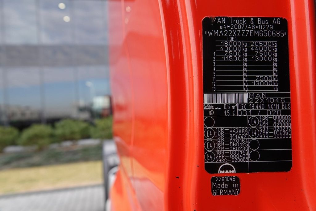 Tractor unit MAN TGX 18.440 / 4x4 / HYDRAULIKA / HYDRODRIVE / EUR MAN TGX 18.440 / 4x4 / HYDRAULIKA / HYDRODRIVE / EUR: picture 15