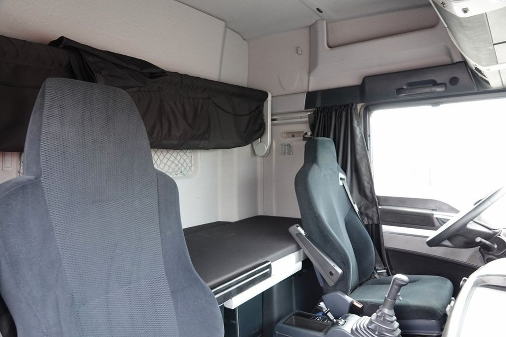 Tractor unit MAN TGX 18.440 / 4x4 / HYDRAULIKA / HYDRODRIVE / EUR MAN TGX 18.440 / 4x4 / HYDRAULIKA / HYDRODRIVE / EUR: picture 13