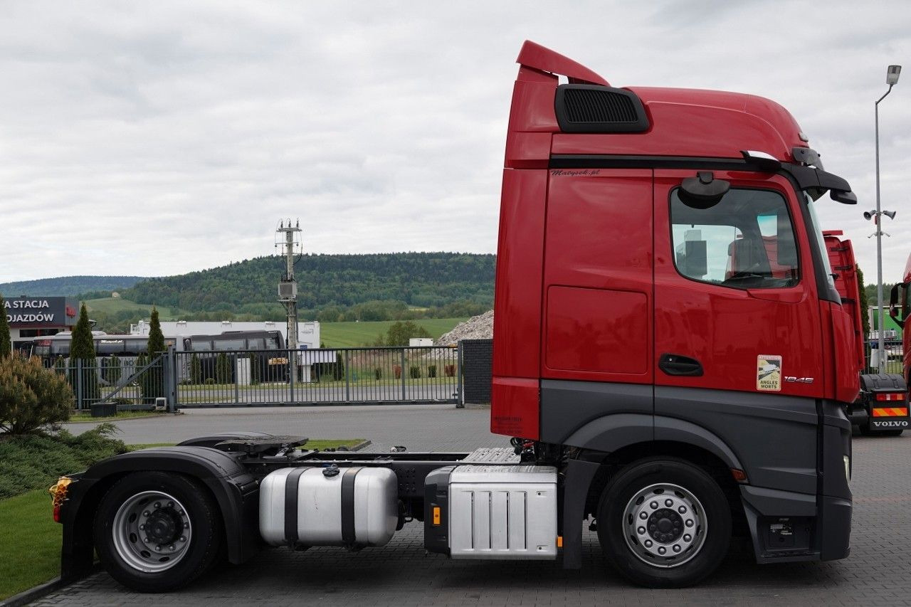 Mercedes-Benz ACTROS 1845 / LOW DECK / MEGA / BIG SPACE / PO K - Tractor unit: picture 5 Mercedes-Benz ACTROS 1845 / LOW DECK / MEGA / BIG SPACE / PO K - Tractor unit: picture 5