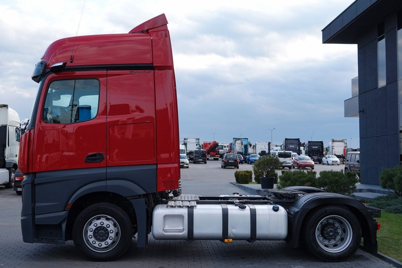 Mercedes-Benz ACTROS 1845 / LOW DECK / MEGA / BIG SPACE / PO - Tractor unit: picture 3 Mercedes-Benz ACTROS 1845 / LOW DECK / MEGA / BIG SPACE / PO - Tractor unit: picture 3