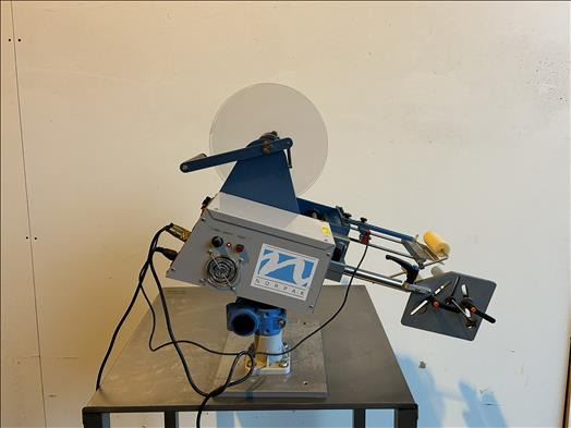 Norpak Rover150 label applicator - Packaging machinery: picture 1 Norpak Rover150 label applicator - Packaging machinery: picture 1