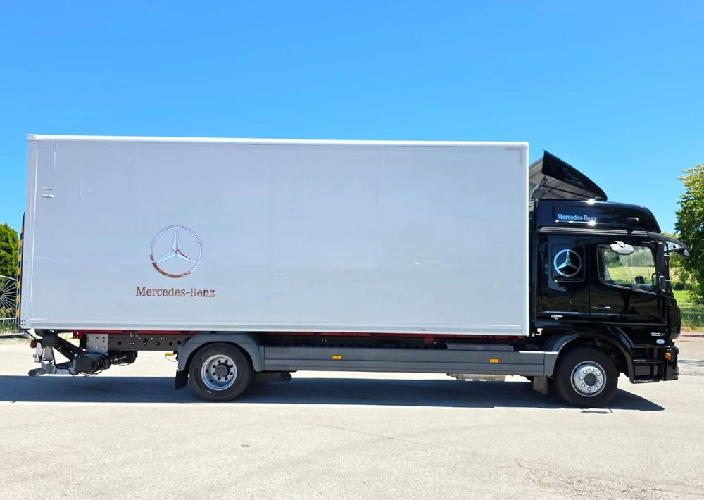 Refrigerator truck Mercedes-Benz ATEGO 1527/1530/IZOTERMA/WINDA/SPROWADZONY/E6/PIERWSZY WŁAŚCICIEL/AUTOMAT/18EURO PALET/STAN BARDZO DOBRY: picture 9