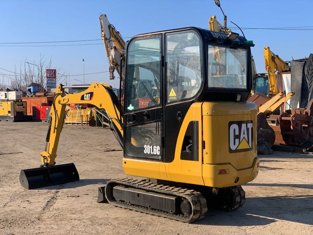 CAT 301.6C - Mini excavator: picture 3 CAT 301.6C - Mini excavator: picture 3