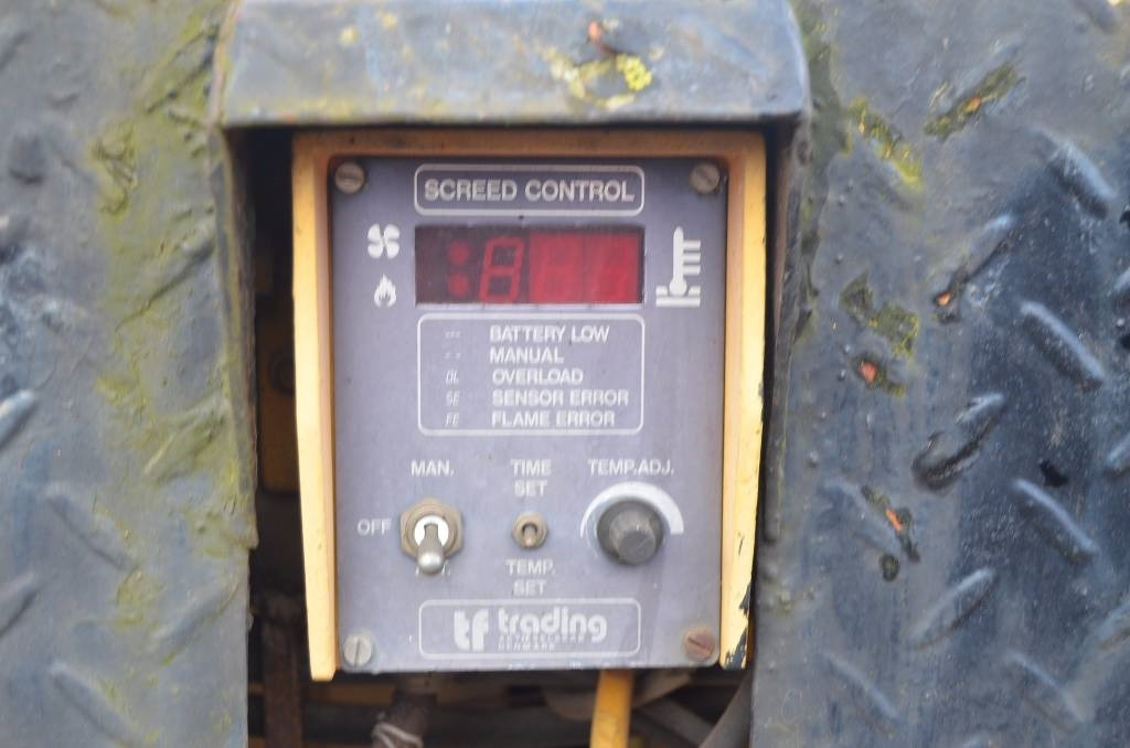 Demag DF 100 P - Asphalt paver: picture 3 Demag DF 100 P - Asphalt paver: picture 3