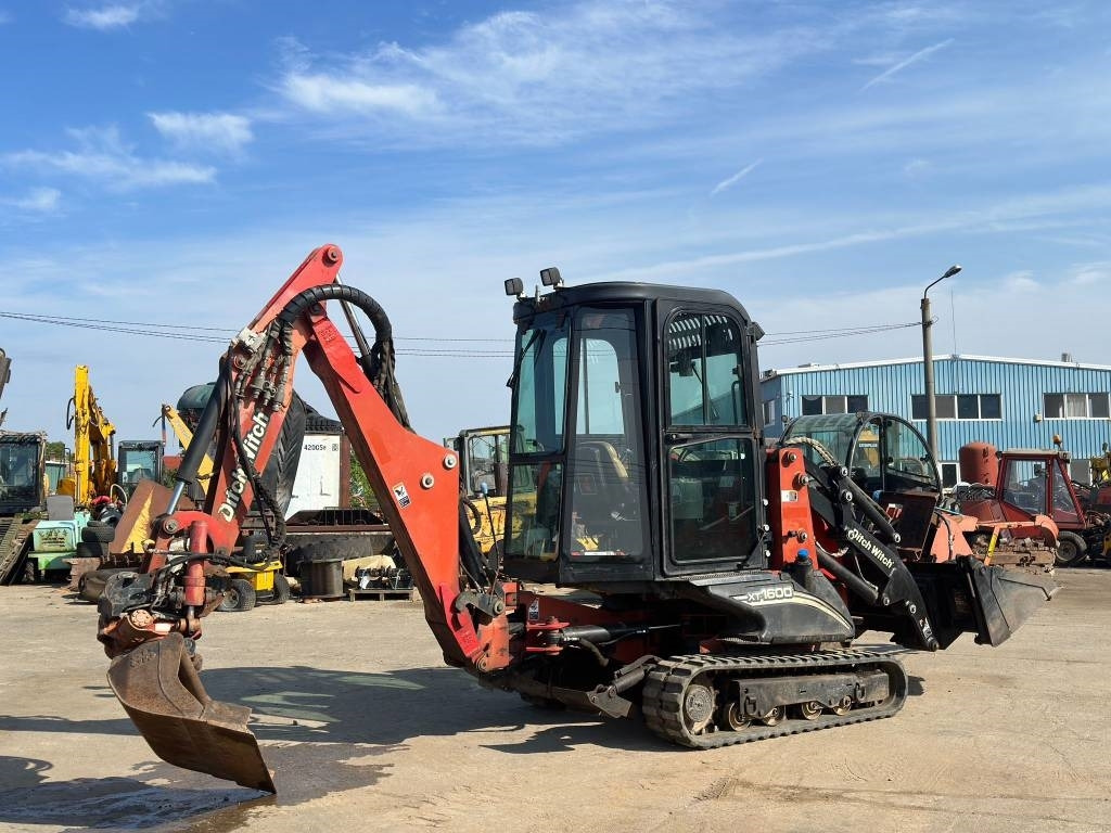 Ditch Witch XT 1600 - Backhoe loader: picture 4 Ditch Witch XT 1600 - Backhoe loader: picture 4