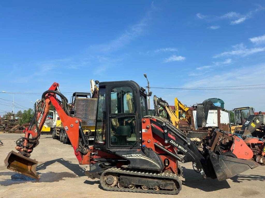 Ditch Witch XT 1600 - Backhoe loader: picture 3 Ditch Witch XT 1600 - Backhoe loader: picture 3