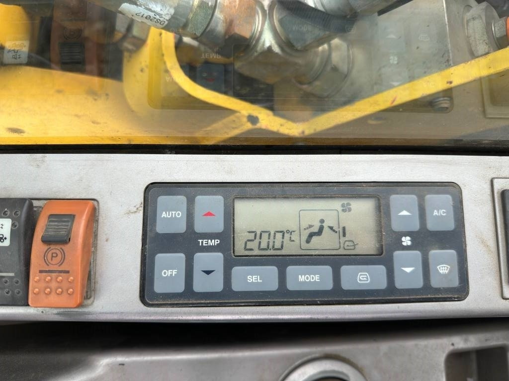 Lease a Doosan DX 160 WR  Doosan DX 160 WR: picture 9