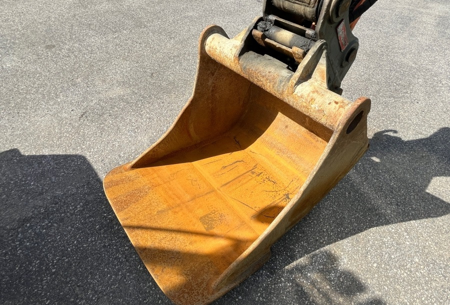HITACHI Zaxis 130 - Crawler excavator: picture 4 HITACHI Zaxis 130 - Crawler excavator: picture 4