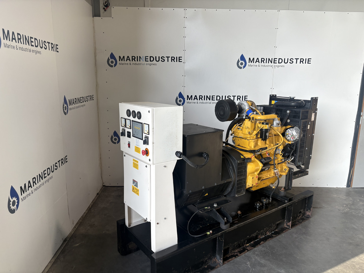 John Deere John Deere 4039TF009 65KVA Stamford - Engine for Industrial equipment: picture 3 John Deere John Deere 4039TF009 65KVA Stamford - Engine for Industrial equipment: picture 3