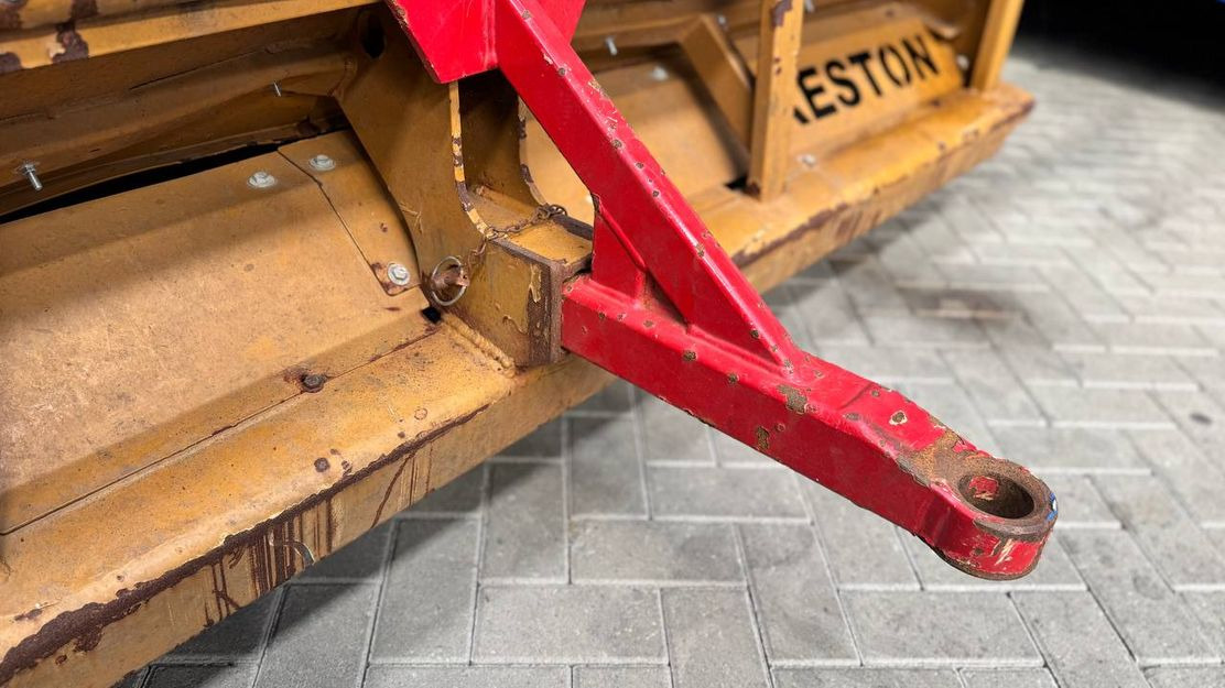 Breston NB10-250H Dosing bunker - Storage equipment: picture 3 Breston NB10-250H Dosing bunker - Storage equipment: picture 3