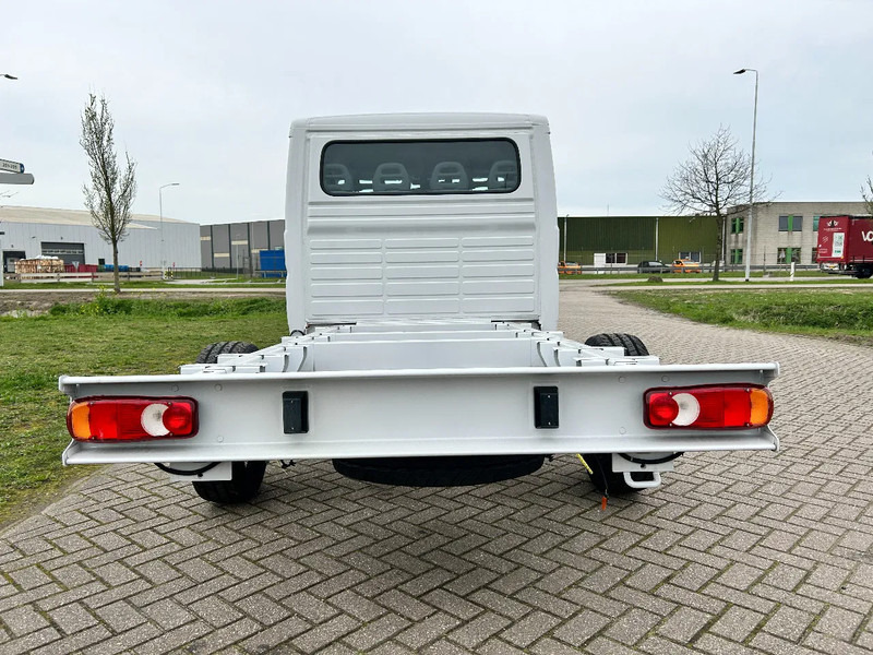 Peugeot Boxer L3H2 - 2.0D Blue - 160 HP - 7 SEATS - NEW - 8 UNITS - Van, Combi van: picture 4 Peugeot Boxer L3H2 - 2.0D Blue - 160 HP - 7 SEATS - NEW - 8 UNITS - Van, Combi van: picture 4