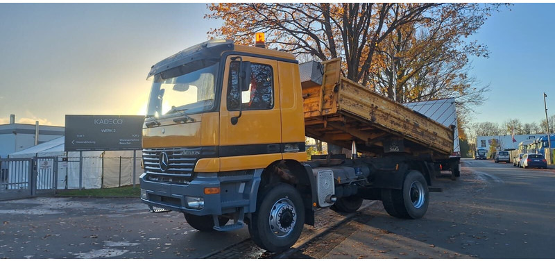 Mercedes-Benz Axor 1840 - Tipper: picture 2 Mercedes-Benz Axor 1840 - Tipper: picture 2