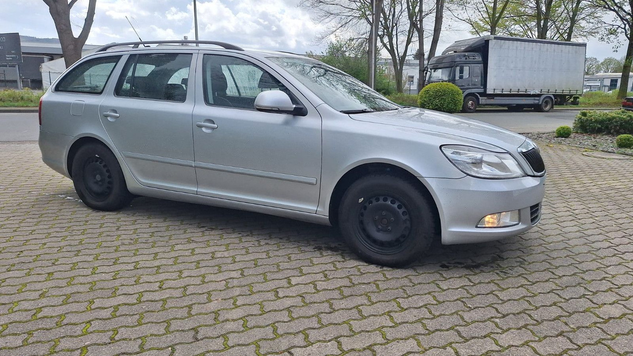 Skoda Octavia - Car: picture 5 Skoda Octavia - Car: picture 5