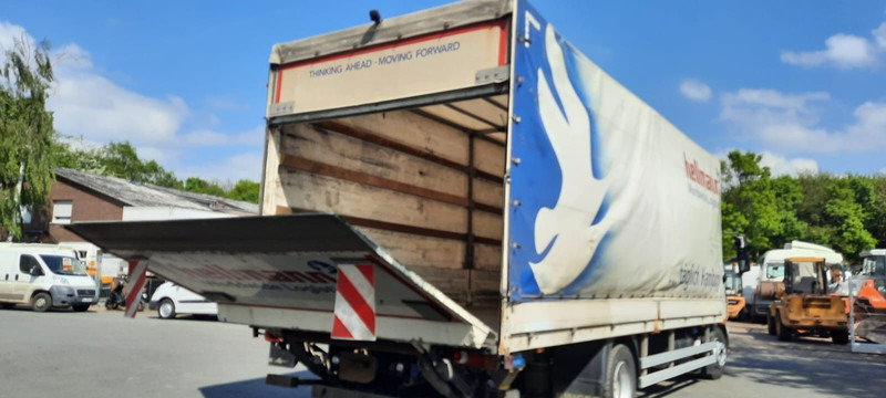 Volvo FL 6-250PS Plane Spriegel LBW Klima - Curtainsider truck: picture 4 Volvo FL 6-250PS Plane Spriegel LBW Klima - Curtainsider truck: picture 4