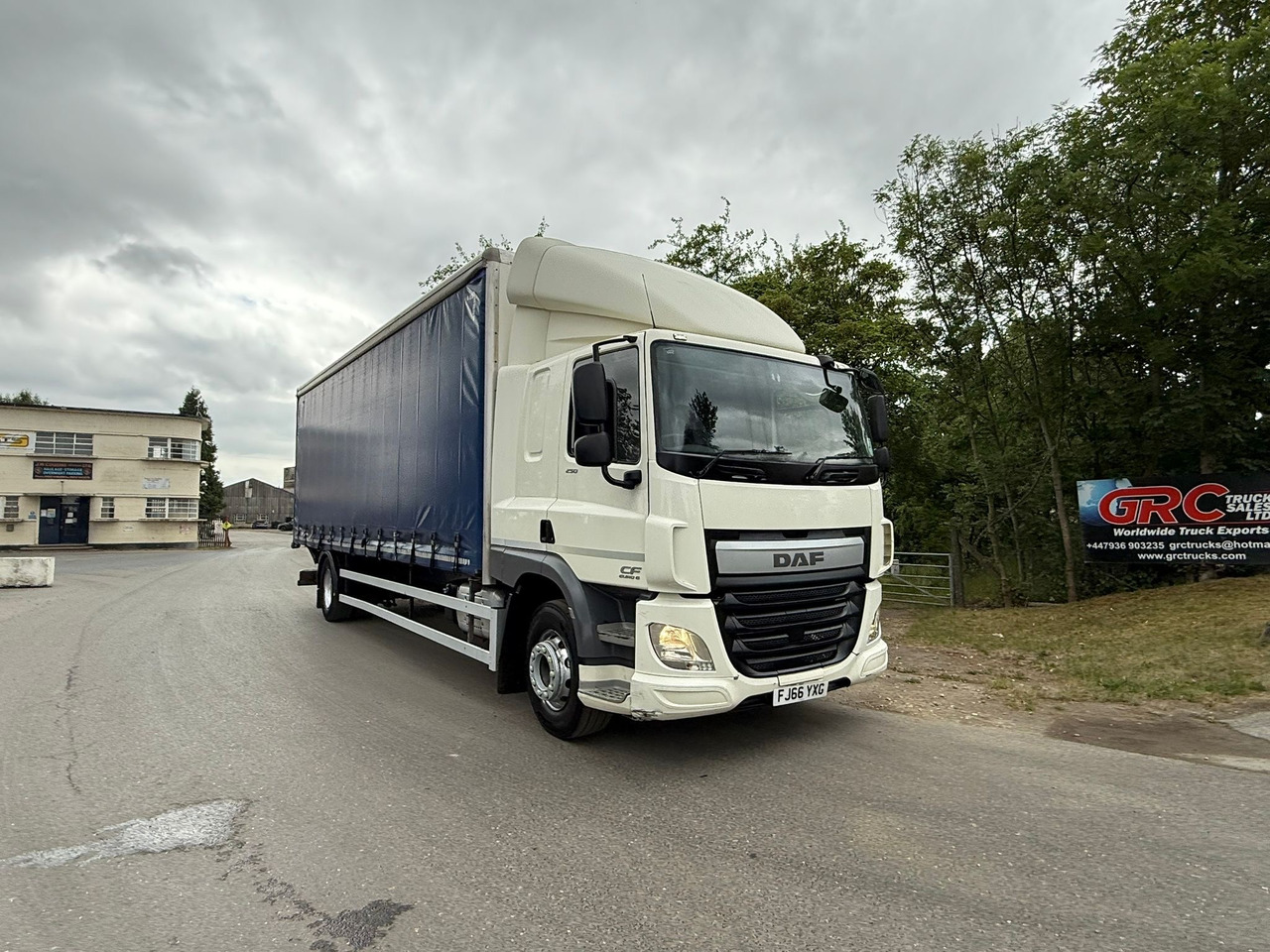 2016 DAF CF 250 Curtainside Truck - Curtainsider truck: picture 4 2016 DAF CF 250 Curtainside Truck - Curtainsider truck: picture 4