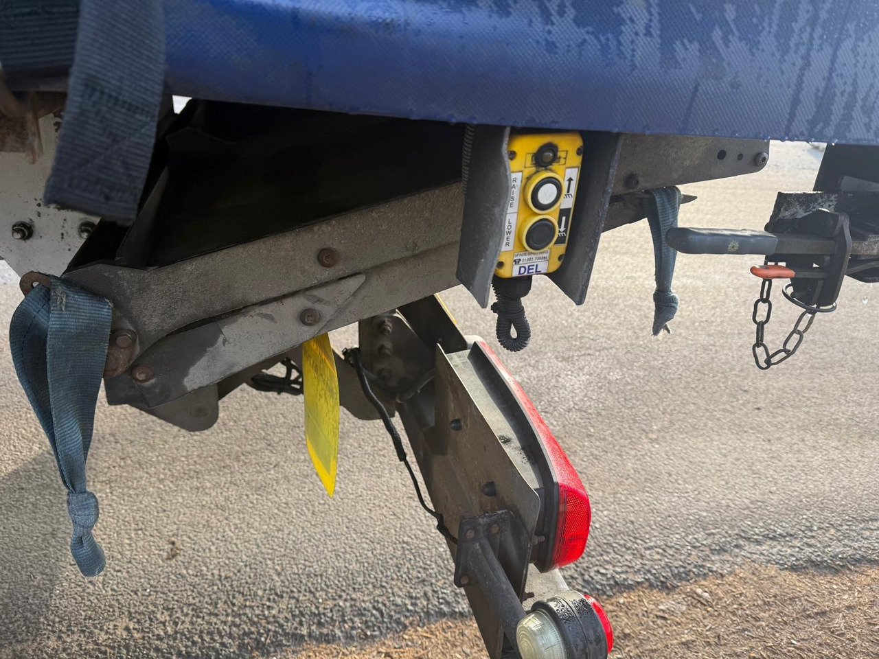 Curtainsider truck 2018 Mercedes Actros 1824 Curtainside Truck: picture 21