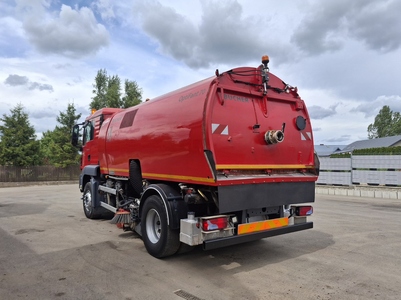 MAN TGS 18.320 Zamiatarka Kehrmaschine BUCHER 2 Motoren Karcher Szczotki L/R - Road sweeper: picture 4 MAN TGS 18.320 Zamiatarka Kehrmaschine BUCHER 2 Motoren Karcher Szczotki L/R - Road sweeper: picture 4