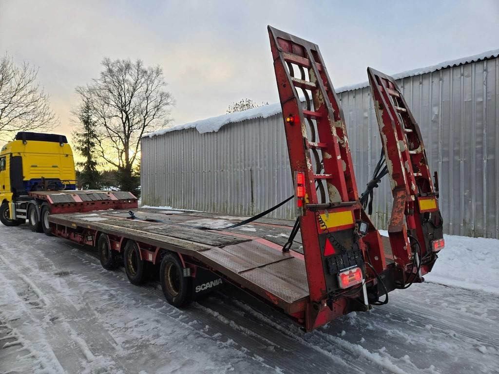 King GTS 44 - Low loader semi-trailer: picture 2 King GTS 44 - Low loader semi-trailer: picture 2