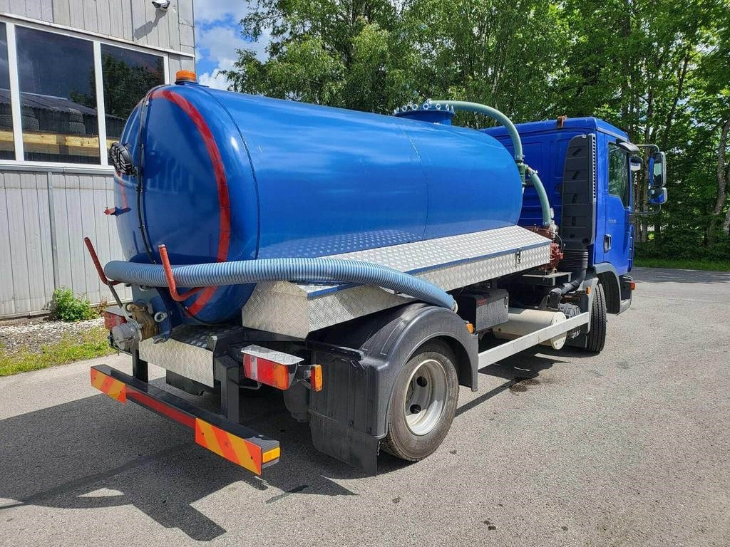 MAN TGL 8.180 4X2 VACUUM 4m³ - Vacuum truck: picture 4 MAN TGL 8.180 4X2 VACUUM 4m³ - Vacuum truck: picture 4