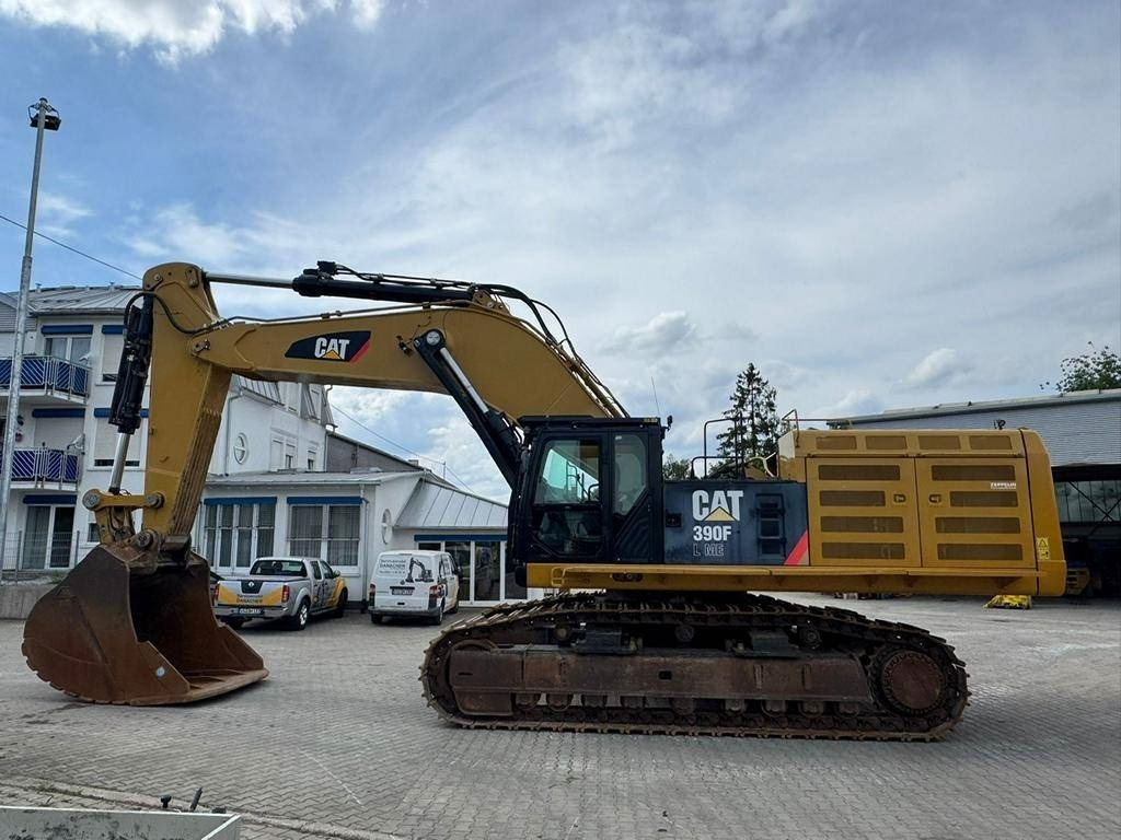 CAT 390 F L ME  - Crawler excavator: picture 2 CAT 390 F L ME  - Crawler excavator: picture 2