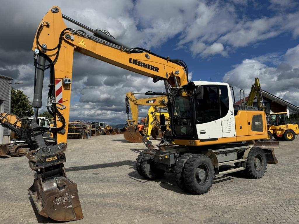Liebherr A 920 Litronic - Wheel excavator: picture 3 Liebherr A 920 Litronic - Wheel excavator: picture 3