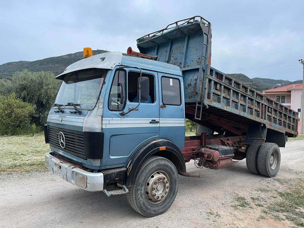 Mercedes-Benz 1932 4x2 - Tipper: picture 3 Mercedes-Benz 1932 4x2 - Tipper: picture 3