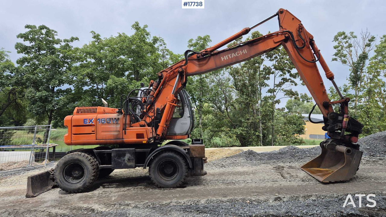 HITACHI EW 165W (2000) ROTOTILT Wheel Excavator - Wheel excavator: picture 2 HITACHI EW 165W (2000) ROTOTILT Wheel Excavator - Wheel excavator: picture 2